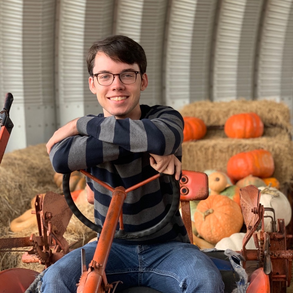 Meet your Posher, Nicholas